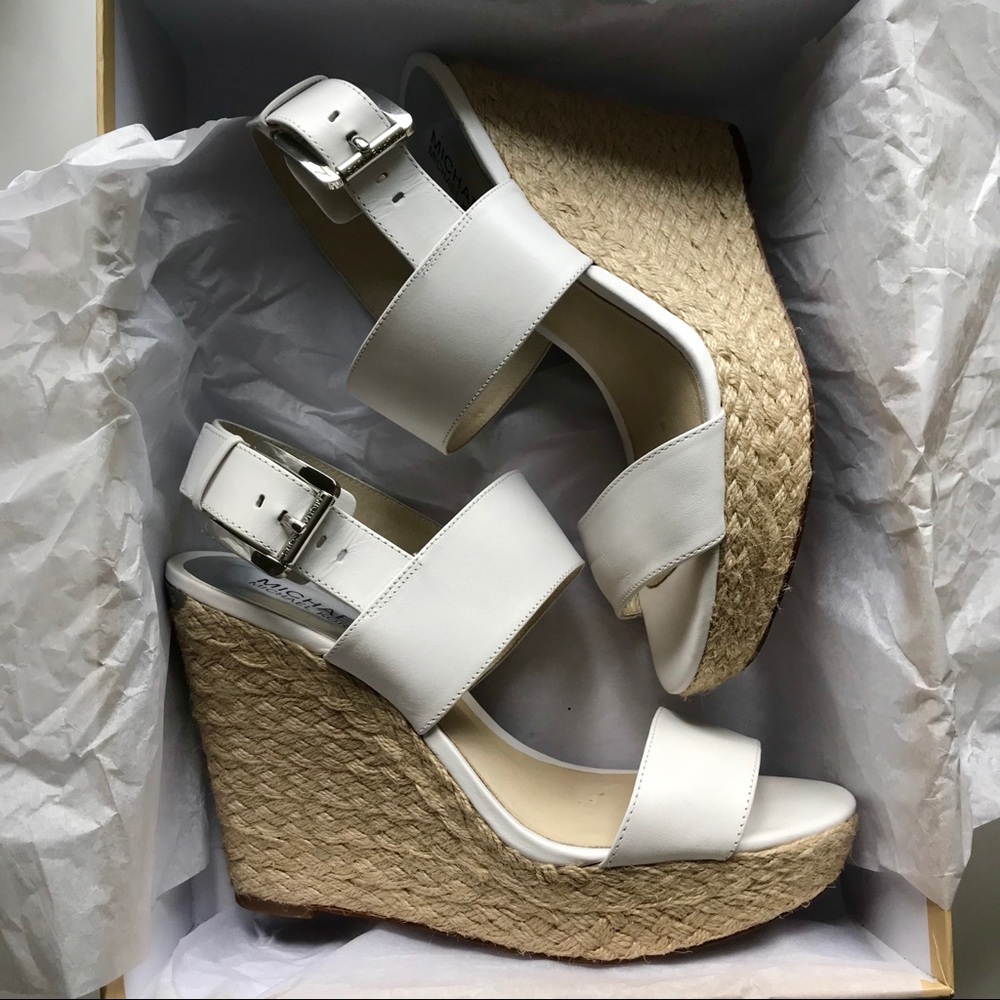 Excellent Condition White Michael Kors Wedges